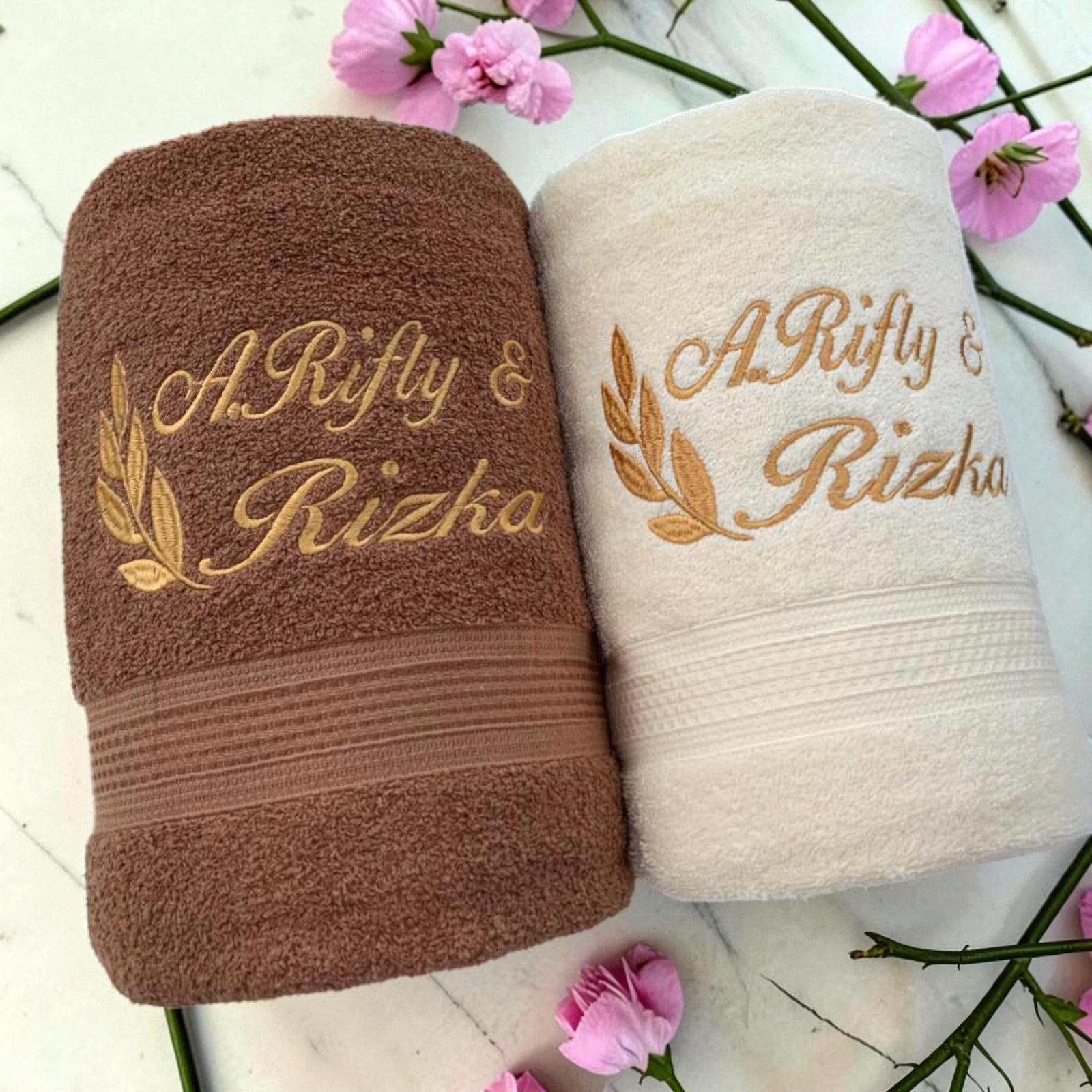 Ray Co - Handuk Couple Custom Bordir Nama [Plus Box Exlcusive / Tanpa Box] - Untuk Hantaran & Seseraha…