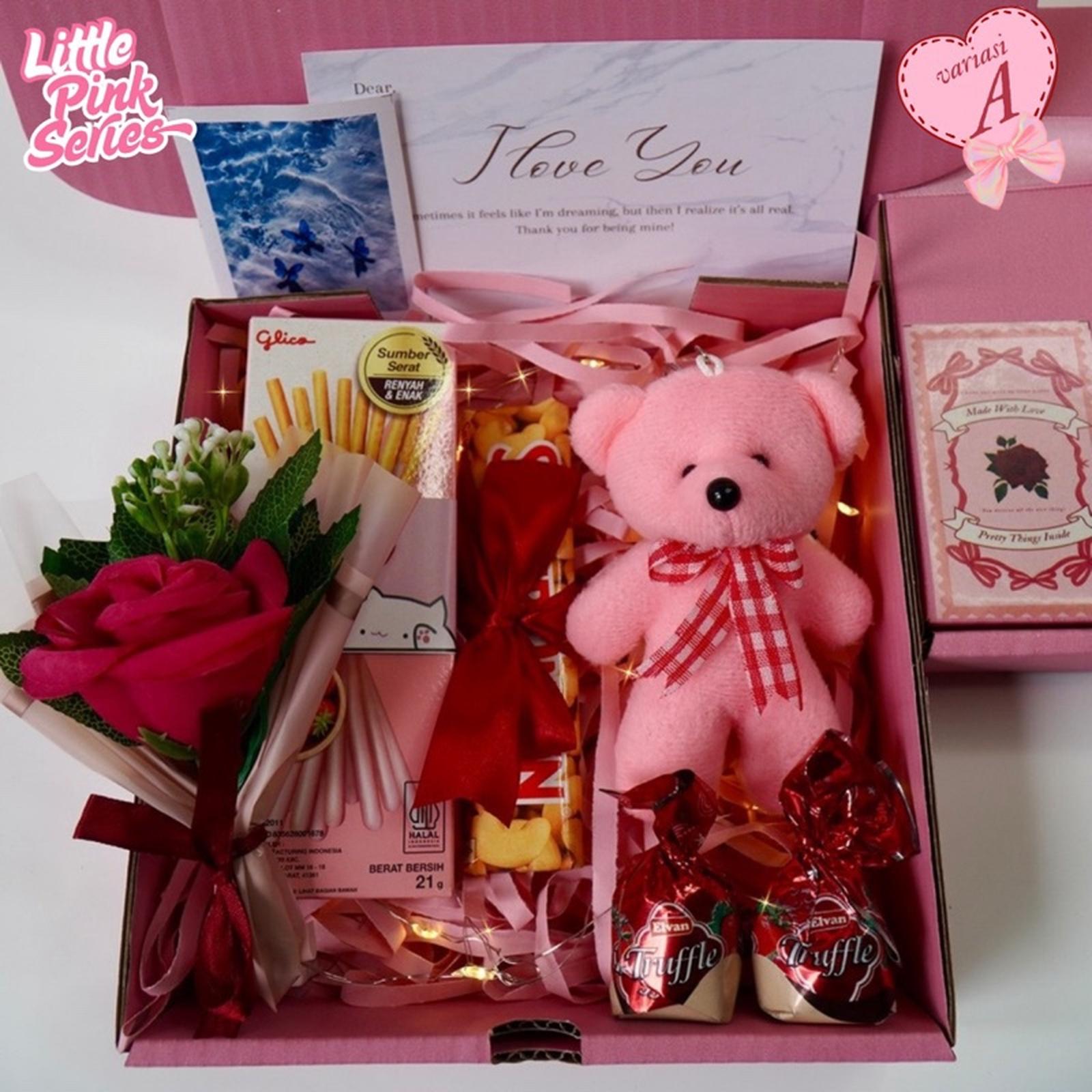 Hampers Snack Box Kado Pink Series Paket Bebas Request Ucapan hadiah Set Ulang Tahun Anniversary Snack…